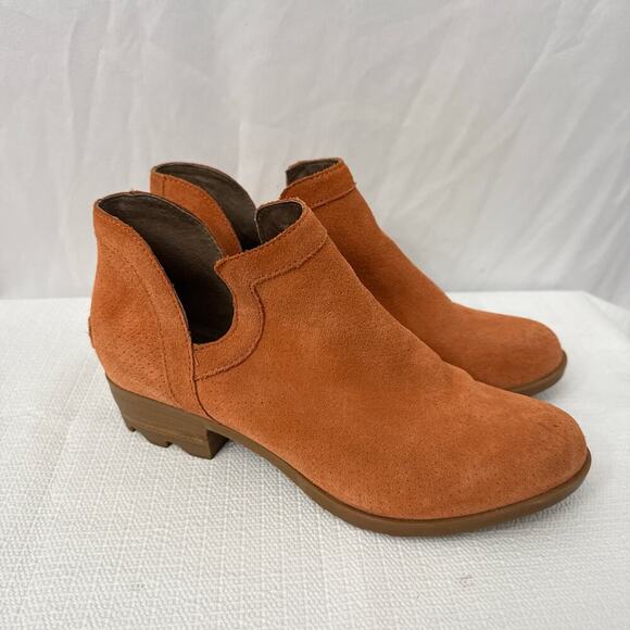 Sorel Lolla Suede Cut Out Ankle Booties Womens Size 9 - Picture 1 of 10